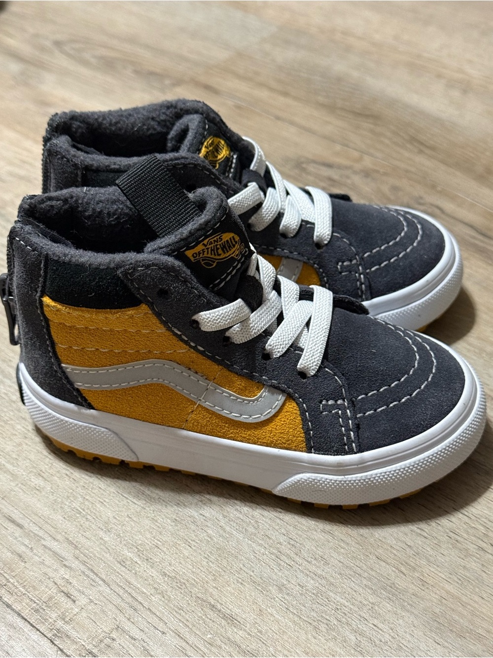 Vans Kids High-Top Sneakers in Black and Mustard